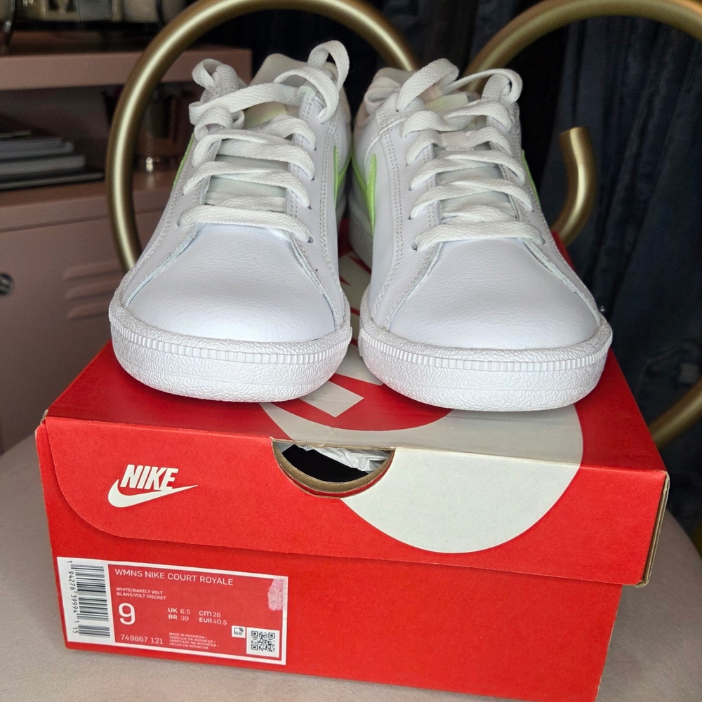 Nike Women's Court Royale White and Green Sneakers